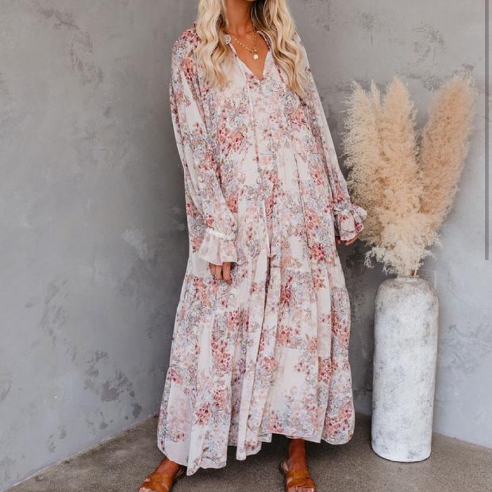 Never been worn floral maxi dress